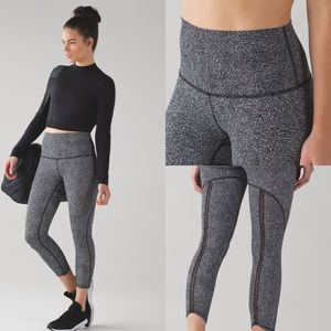 Lululemon Wunder Under Pant Hi-Rise Line Up White Black EUC 25" inseam